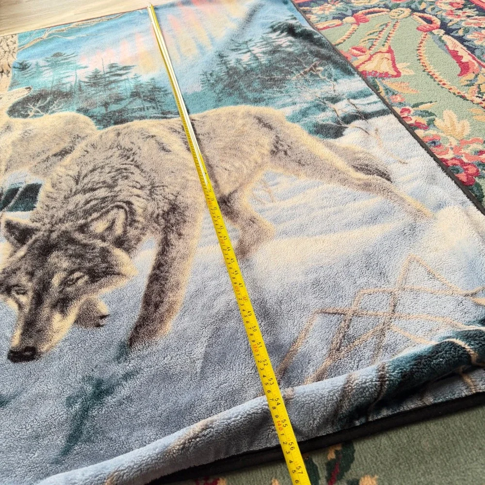 Wild Frontier Wolf Fleece Throw Blanket Meger Nature Scene Snowy‎ Forest 57x48